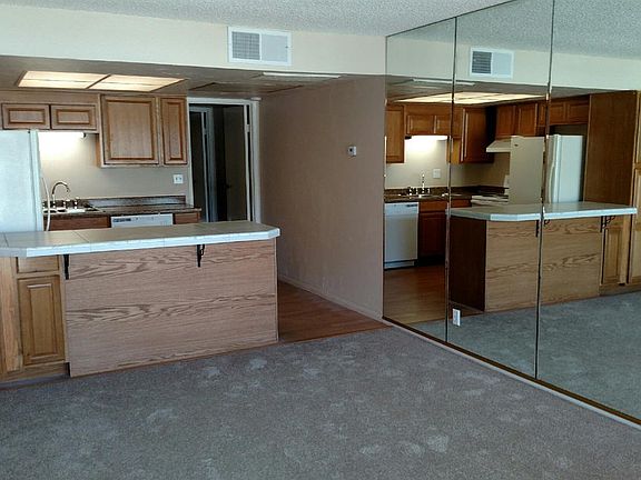3rd image of 64275 Spyglass Ave Unit 46