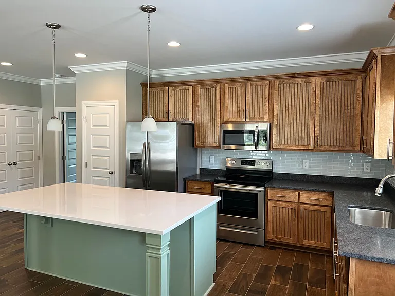 2107 Downs Way — Photo 4