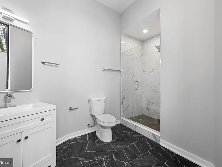 36 N Narberth Ave #2A — Photo 9