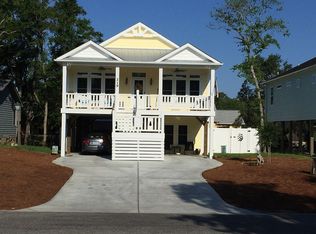 219 NE 35th St, Oak Island, NC 28465