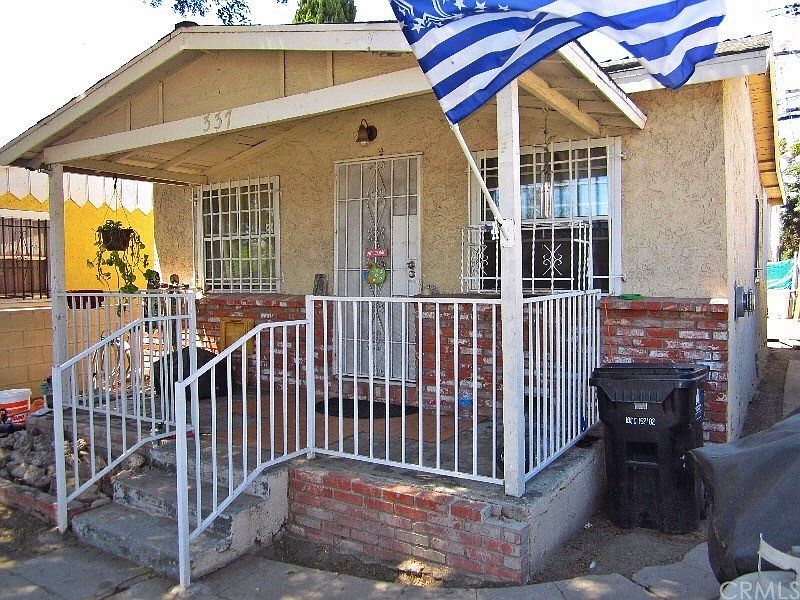 1st image of 337 E Century Blvd