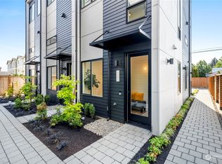 4107 A 42nd Ave SW, Seattle, WA 98116