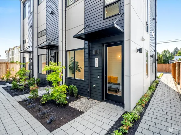 4107 A 42nd Avenue SW, Seattle, WA 98116