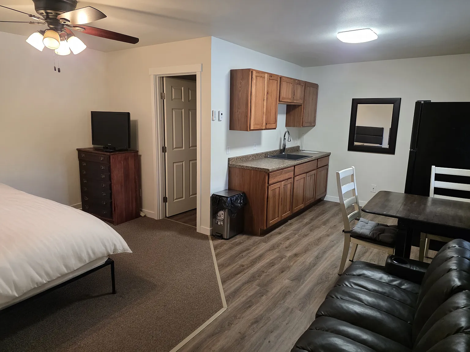 Studio, $1,450 — Photo 1