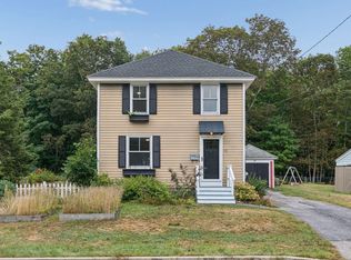 15 Lincoln Street, Gorham, ME 04038