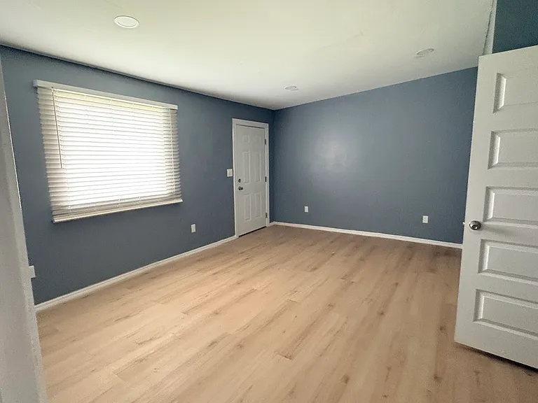 1305 Prosch Ave — Photo 9