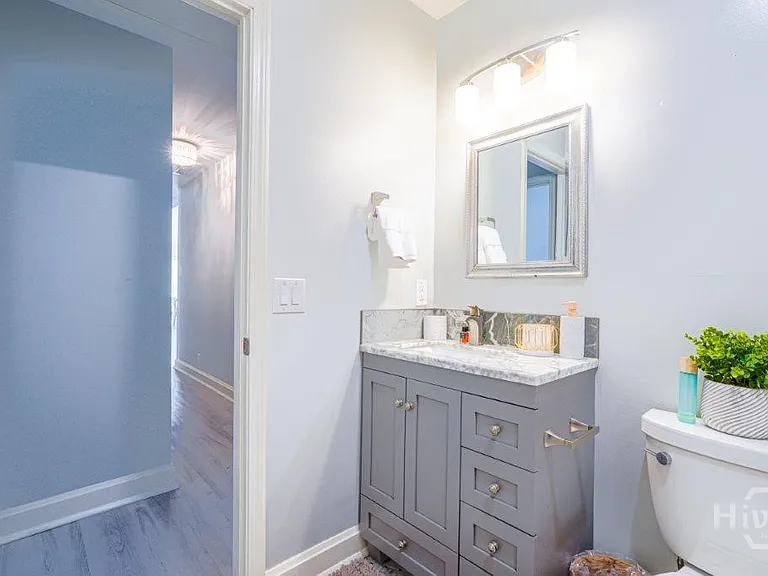 53 Village Green Cir — Photo 30
