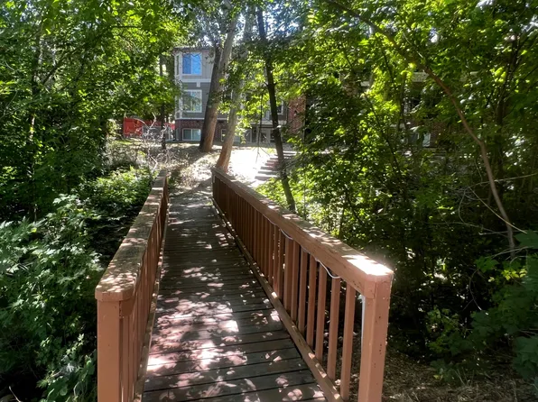 Highland Springs Apartments