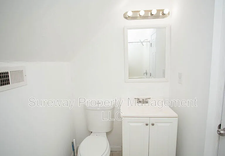 11 Sedgwick Ln — Photo 28