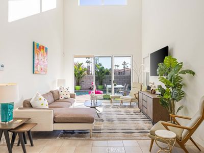 2743 Sunrise Sonata Ln, Palm Springs, CA, 92262