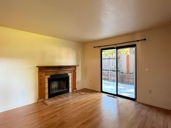 2nd image of 80 Francis Cir