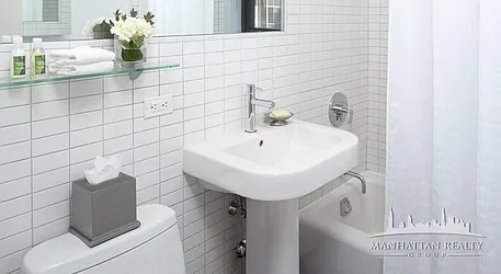 Rented by Manhattan Realty Group