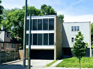 6032 S Michigan Ave #2, Chicago, IL 60637