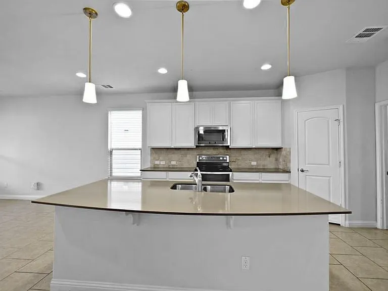 16015 Remington Reserve Way — Photo 6
