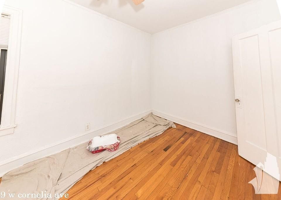 1st image of 629 W Cornelia Ave #1723