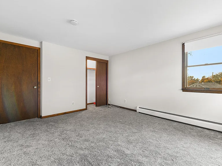 92 Gordon St — Photo 10