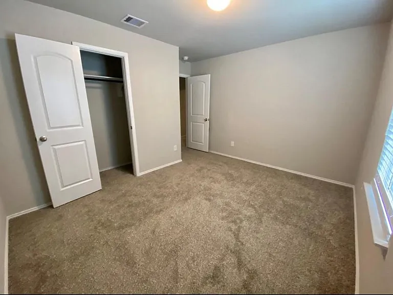 2330 Georgina Falls Dr — Photo 9