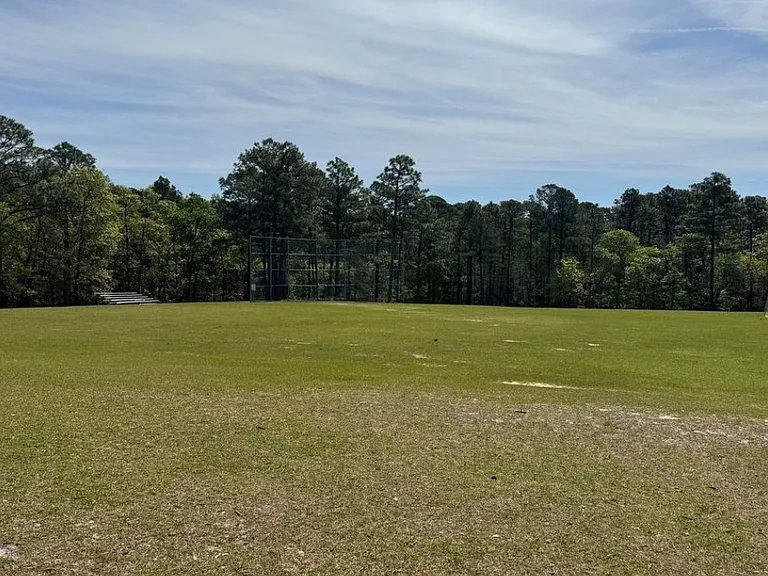 Pineridge Cv — Photo 23
