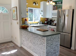 2600 N Fitch Mountain Rd, Healdsburg, CA 95448
