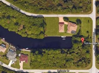 1225 Davenport Dr, Port Charlotte, FL 33953