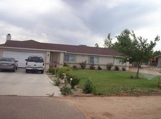 7685 Sherborn Ave, Hesperia, CA 92345