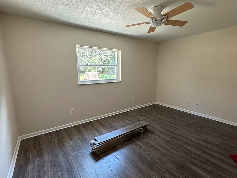 599 S Country Club Rd — Photo 14