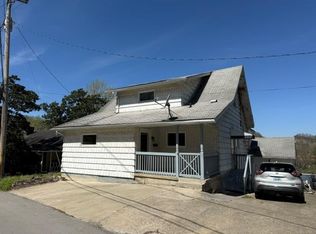 724 Oakhurst Ave, Hazard, KY 41701