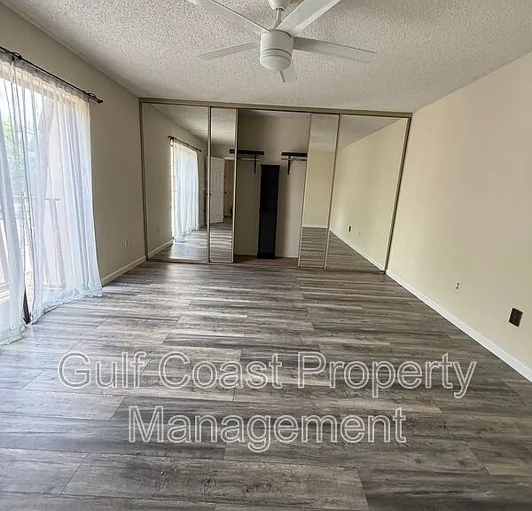 5249 Cedarbend Dr #1 — Photo 18