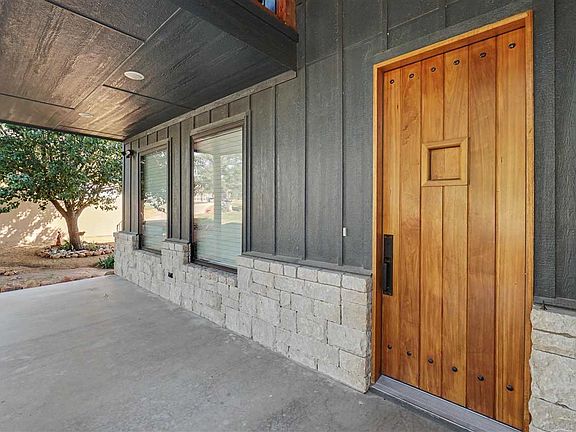 5th image of 117 Granite Ridge Cir