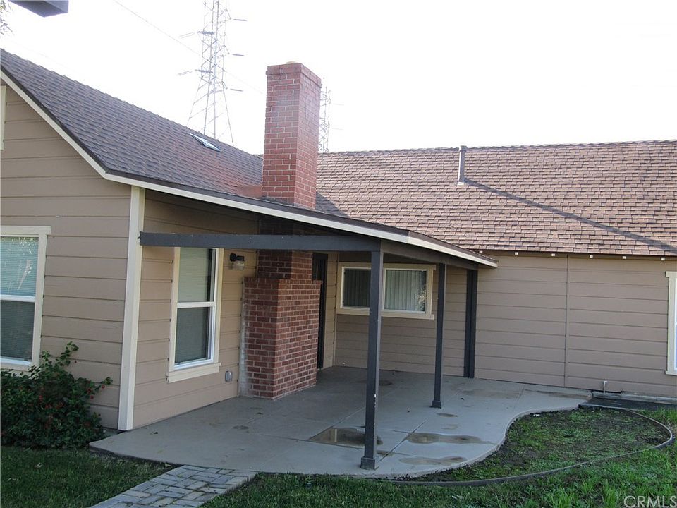 1st image of 5304 N Burton Ave