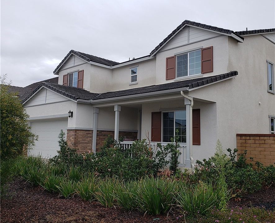 1st image of 24769 Coldwater Canyon