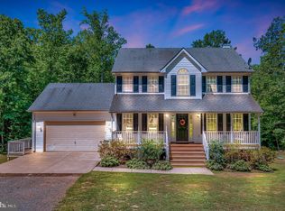 13325 The Dirt Rd, Sumerduck, VA 22742