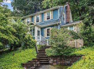 40 Midland Dr, Morristown, NJ 07960