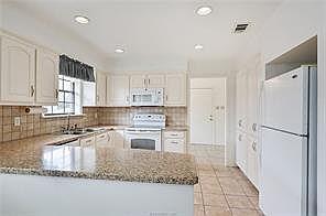 3rd image of 2506 Antietam Dr