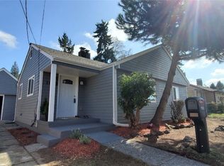 11228 Woodley Ave S, Seattle, WA 98178