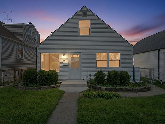 4th image of 35 46th Ave