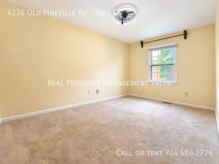 6236 Old Pineville Rd #A — Photo 14
