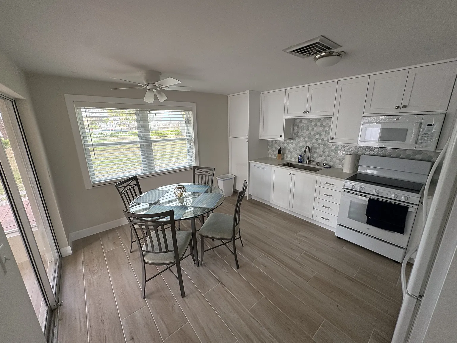 510Pine - 59-SMI — Photo 4