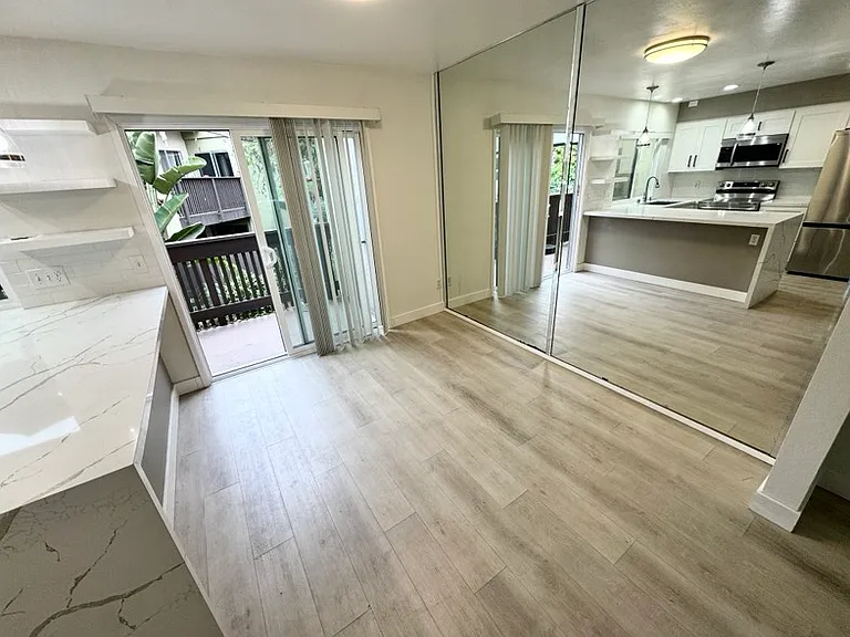 7958 Mission Center Ct #K — Photo 5