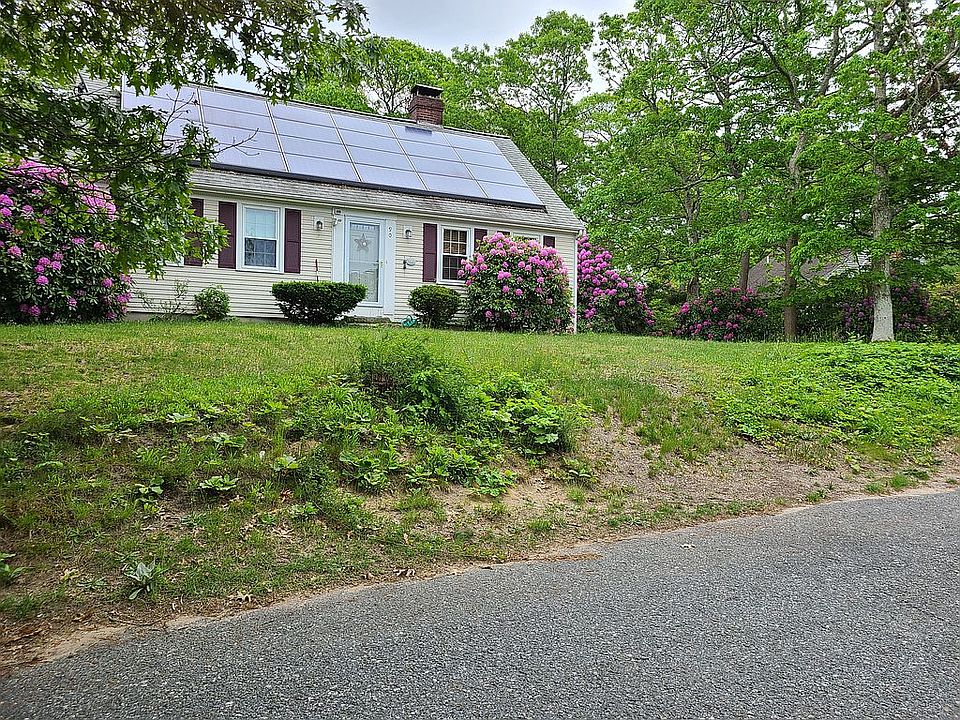 2nd image of 90 Anawan Rd