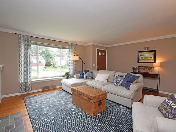 4th image of 3524 Glen Edge Ln
