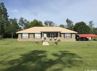 12637 SW Tustenuggee Ave, Fort White, FL 32038