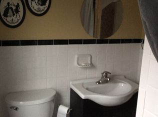 409 W Holly Oak Rd, Wilmington, DE 19809
