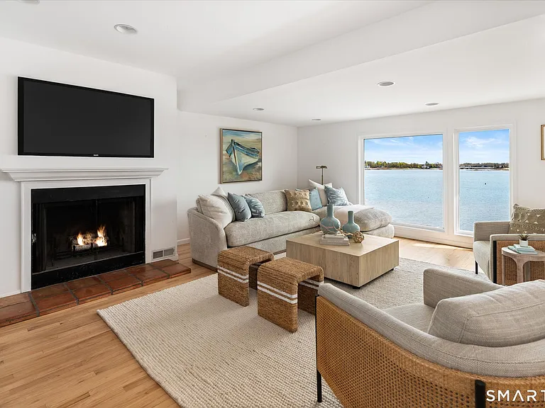 64 Ocean Dr E — Photo 15