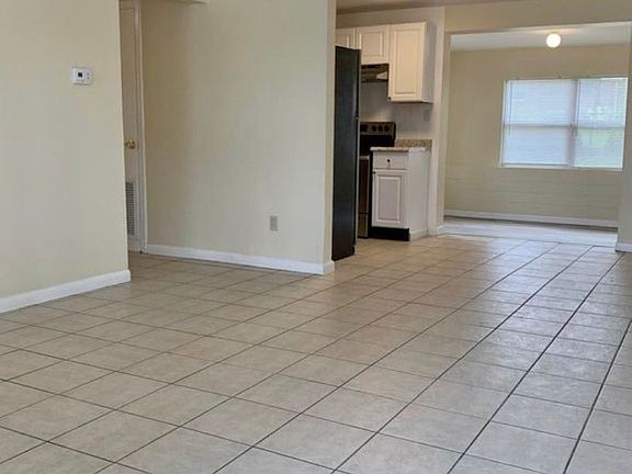 2nd image of 1026 Lewis Dr