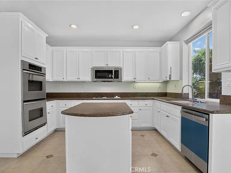11217 Ravenna Ln — Photo 31