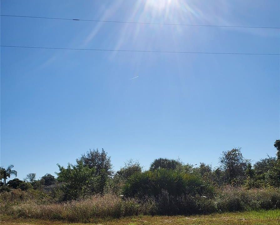 2nd image of 2603 Karen Blvd