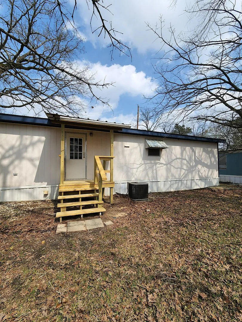 Breeze Pointe MHP — Photo 4