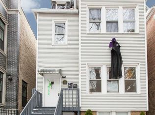 1914 W Henderson St #CH2L, Chicago, IL 60657