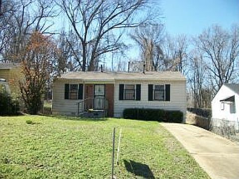 2nd image of 7415 Macon Rd